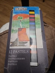 Derwent Artbar 12 Pastels Chaulks NOS 36003 Chalks - Picture 1 of 3