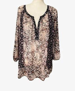 Maurices Popover Top Sz 3X Ditsy Floral Sheer&Flouncy 3/4Sleeve Contrasting Trim - Picture 1 of 12