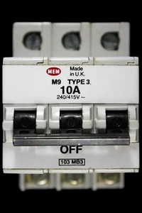 MEM 10 AMP TYPE 3 M9 TRIPLE POLE MCB CIRCUIT BREAKER 103MB3 - Picture 1 of 6