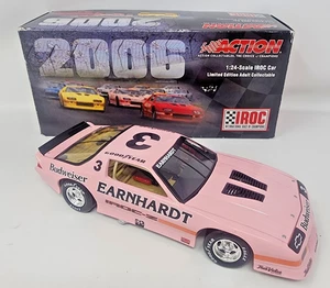 Camaro rosa Budweiser 2006 1:24 Dale Earnhardt 1989 IROC #3 edición limitada - Imagen 1 de 22