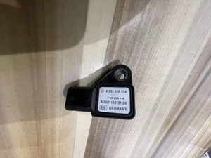 Mercedes-Benz Ladedrucksensor A0071533128 - Bild 1 von 2