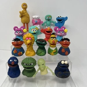 Sesame Street Finger Puppets and Figures Collectible Vtg Toys - Picture 1 of 14