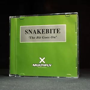 Snakebite - The Bit Goes On - music cd EP - Picture 1 of 2