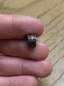 Chamilia Sterling Silver 925 Designer Signed bracelet charm Clip Lock Bead - Picture 1 of 2