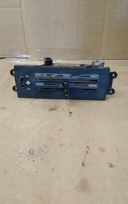 Jeep Wrangler SE 1990 1991 1992 1993 1994 1995 USADO MONTAJE CONTROL TEMPERATURA Foto 1 de 3