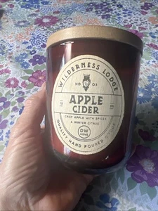 Vintage DW Home Wilderness Lodge Apfelwein 11,5 Unzen Kerze Holz Eule Logo Deckel - Bild 1 von 10