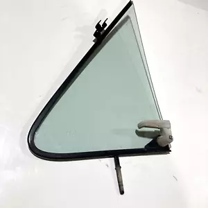 1980-1991 Ford F-150 (Bronco) RH vent glass (Carlite) F-250, F-350 wing window - Picture 1 of 11