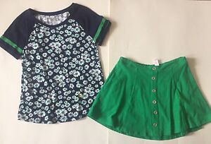 EUC Justice Navy Daisy Top And Green Button Skirt 10/12