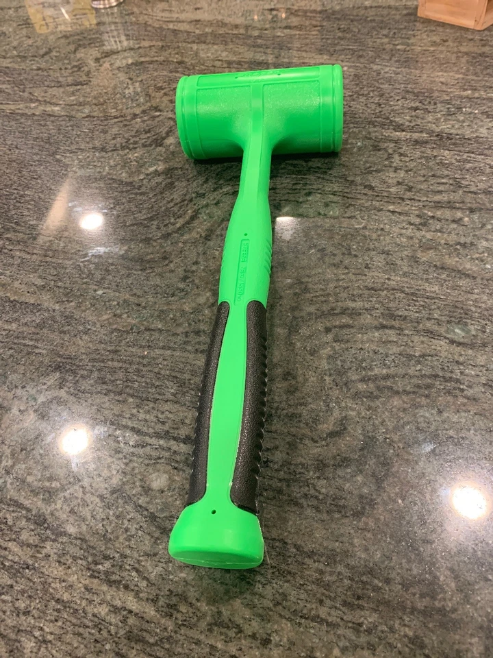 Snap-on Tool Red 56 Oz Dead Blow Soft Grip Hammer HBFE56