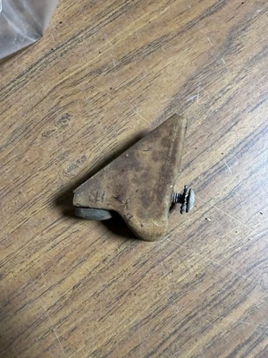 Plymouth Savoy 1955 4 puertas LH puerta trasera tope de vidrio inferior #1 Foto 1 de 4