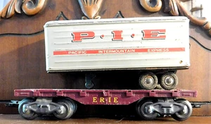 MARX Flatcar ~ ERIE RR~ Pressed-Steel P.I.E Semi Pup-Trailer ~TOFC Load - O-27 - Picture 1 of 8