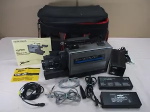 Videocámara grabadora de película VHS Zenith VM7000 de colección con estuche y baterías - Imagen 1 de 24