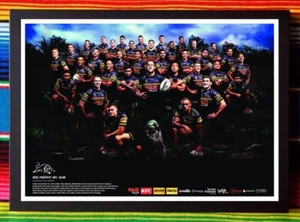 Framed 2023 Penrith Panthers NRL Premiers Poster - 62cm x 44.5cm x 3cm - Foto 1 di 4