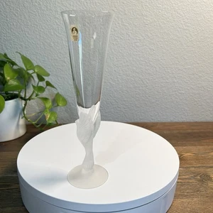 Sasaki Kristallglas FLÜGEL Champagnerflöte Cocktail MATTIERT VOGEL Taube 9-1/4" - Bild 1 von 7