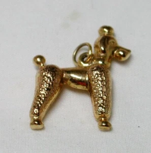9ct Gold French Poodle Charm 22862 - Picture 1 of 3