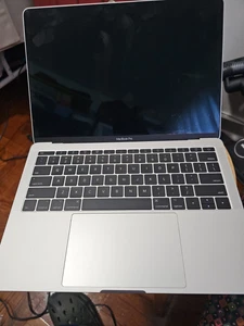 Apple MacBook Pro 13in Mid 2017 A1708 (i5-7360U 2.30GHz, RAM 8 GB, Only Parts - Picture 1 of 4