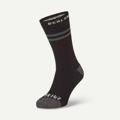 SealSkinz Scoulton Waterproof Warm Weather Mid Length Sock Hydrostop V2 - Black - Image 1 of 3