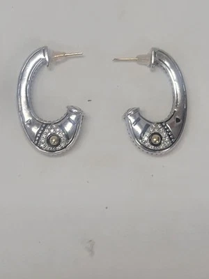 Brincos de argola de ouro 14k com diamante J assinados por John Atencio - Imagem 1 de 4