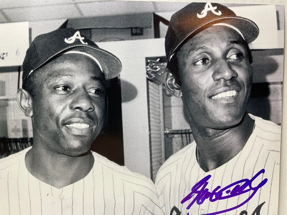 Fotografía autografiada de Rico Carty y Hank Aaron (Atlanta Braves) con certificado de autenticidad Foto 1 de 4