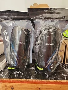 Geekism Soccer Shin Guards-Youth- Protective Soccer Shin Pads Small Factory Seal - Picture 1 of 2
