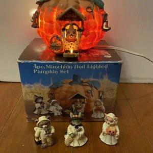 Vtg Lighted 4 pc Munchkin Pumpkin Halloween House decor Village w/ Figures - Picture 1 of 16
