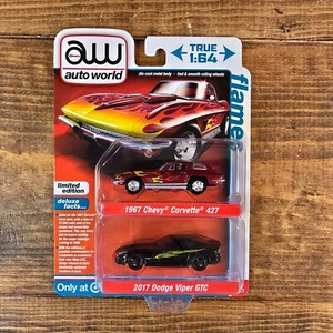 Chevy Corvette 427 1967 Auto World Target paquete de 2 llamas y Dodge Viper 2017 - Imagen 1 de 2
