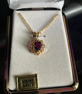 Damen Atemberaubender Granat Anhänger mit Kette - Bild 1 von 4