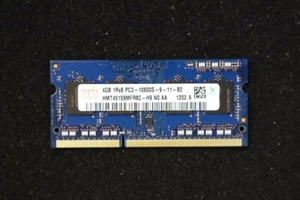 Hynix HMT451S6MFR8C-H9 DDR3 SO-Dimm 4GB (1x4) PC3-10600S DDR3-1333 CL9 #8147 - Imagen 1 de 1