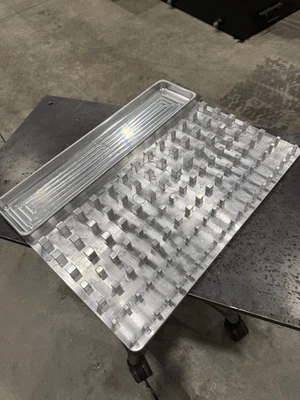 Bandeja de almacenamiento de enchufe de aluminio Billet (Blem) Foto 1 de 2