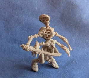 Classic Tyranid Warrior - Tyranid Attack - Plastic - 1990's - Picture 1 of 10
