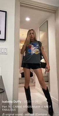 Bota Revolve House Of Harlow Austin talla 8 $358 AGOTADA Foto 1 de 4