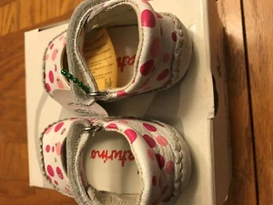Naturino SOFT Infant/Toddler Girl PULCINO 5 VIT. ST. BUBBLES SIZE 16EU & 1B US - Picture 1 of 8