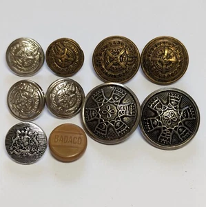 Vintage Button Lot Scottish Highland Badaco And More 10 Buttons - Picture 1 of 13