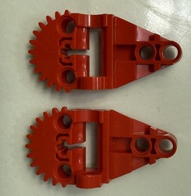 HARD TO FIND LEGO Bionicle 10023 Master Builder RED Gearbox Half Throwbots  (2)