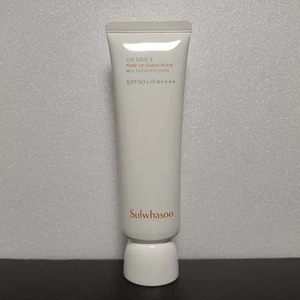 Sulwhasoo UV Daily Tone Up Sunscreen Multi-protection 50ml SPF50+ PA++++ - Picture 1 of 3