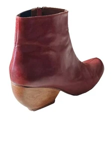 Rachel Comey Petra Burgundy Leather Ankle Boots Booties size 38 / US 8 - Picture 1 of 13