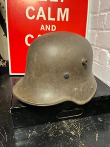 WW1 German Helmet - Picture 1 of 2