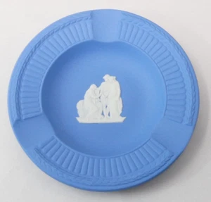 Wedgwood Blue Jasperware Ashtray Neoclassical Design - Picture 1 of 3