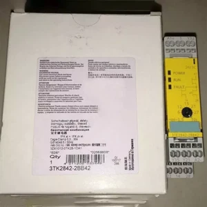 NEW For Siemens 3TK2842-2BB42 24V Safety Relay Module -#Y - Picture 1 of 3