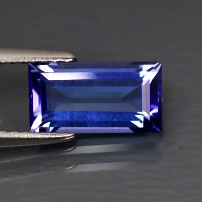 1,96 quilates exquisito corte esmeralda (10 x 5 mm) Tanzania azulado violeta tanzanita Foto 1 de 2