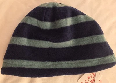 Sombrero reversible de lana a rayas azul marino y verde Hanna Andersson para niños talla M Foto 1 de 4