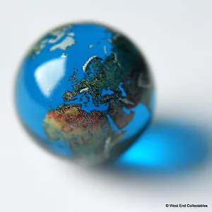 22mm Detailed Solid Glass Earth Globe Marble - Cosmic World Planet Gaea Terra - Picture 1 of 7