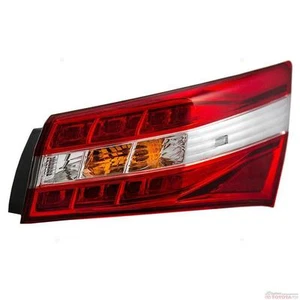 OEM TOYOTA AVALON PASSENGER SIDE TAIL LAMP ASSEMBLY 81550-07070 FITS 2013-2016 - Picture 1 of 1