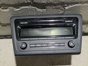Radio Skoda 5J0035161E NH Rapid Spaceback 1.2 TSI - Bild 1 von 6