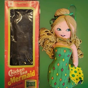 Peluche pupazzo vintage in scatola 1974 pollo del mare sirena Mattel pubblicità panno - Foto 1 di 12