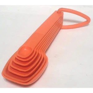 Vintage Tupperware Orange Measuring Spoon 7 Piece Set - Picture 1 of 4
