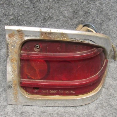 1963 AMC Rambler станции универсал RH задний фонарь литой корпус и объектив 15257 - Изображение 1 из 4