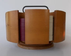 Carrito de fichas y tarjetas de póker giratorio de madera vintage mango plegable de latón 8" D madera - Imagen 1 de 5