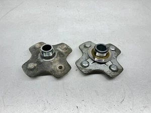 1996 Honda Fourtrax Foreman 400 Trx400fw 4x4 Rear Back Wheel Right Left Hubs Hub - Picture 1 of 4
