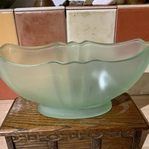 Vintage (1930er) Art Deco Bagley grün Milchglas Blumenschale 8 1/4" L x 3 1/2" - Bild 1 von 8